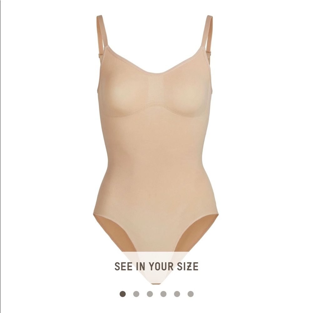 SKIMS-SCULPTING BODYSUIT W. SNAPS